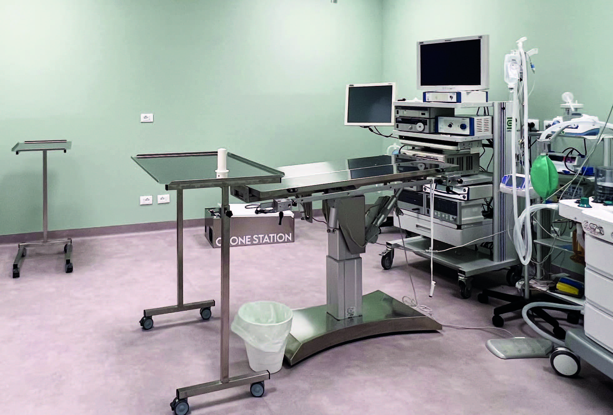 YAARA Electric Veterinary Operating Table for Soft Tissue Surgery - Image 8