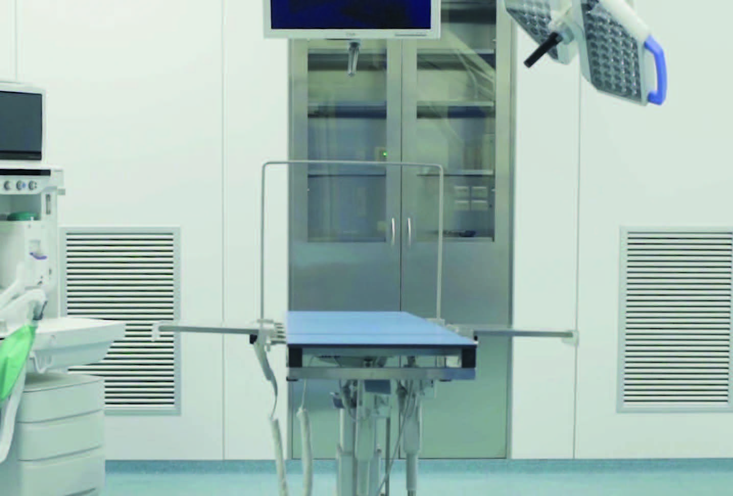 Tavolo operatorio elettrico veterinario MINI ORTOPEDIC con piano radiotrasparente - immagine 3