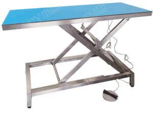 Tavolo mod. Medical Radio su piedi