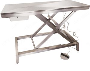 Tavolo mod. Medical Inox su piedi