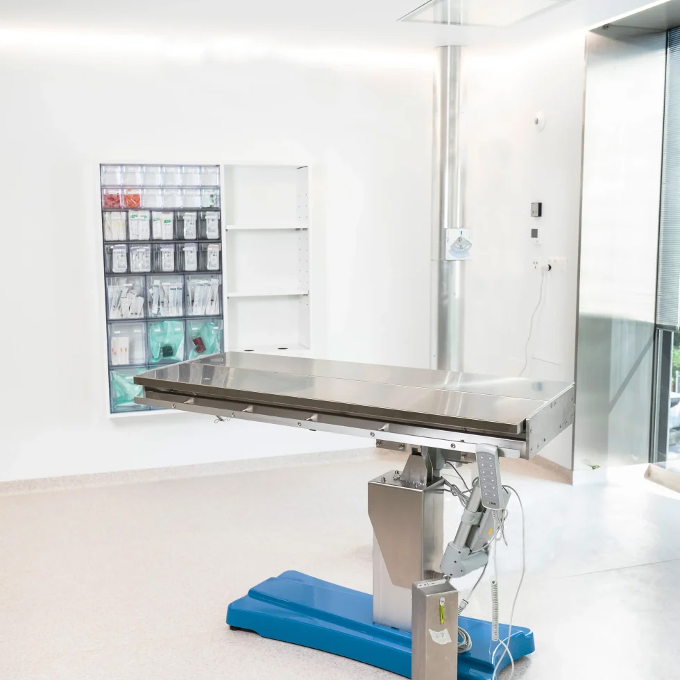 Electric operator tables